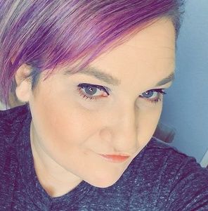 Meet your Posher, Jacki